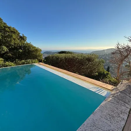 Beautiful With 180-degree Sea Views! *
