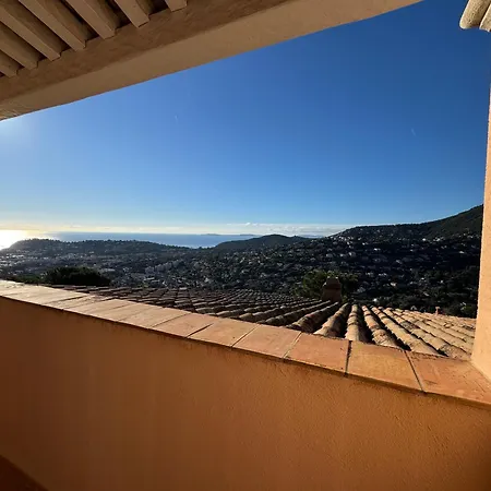 Beautiful With 180-degree Sea Views! * Cavalaire-sur-Mer